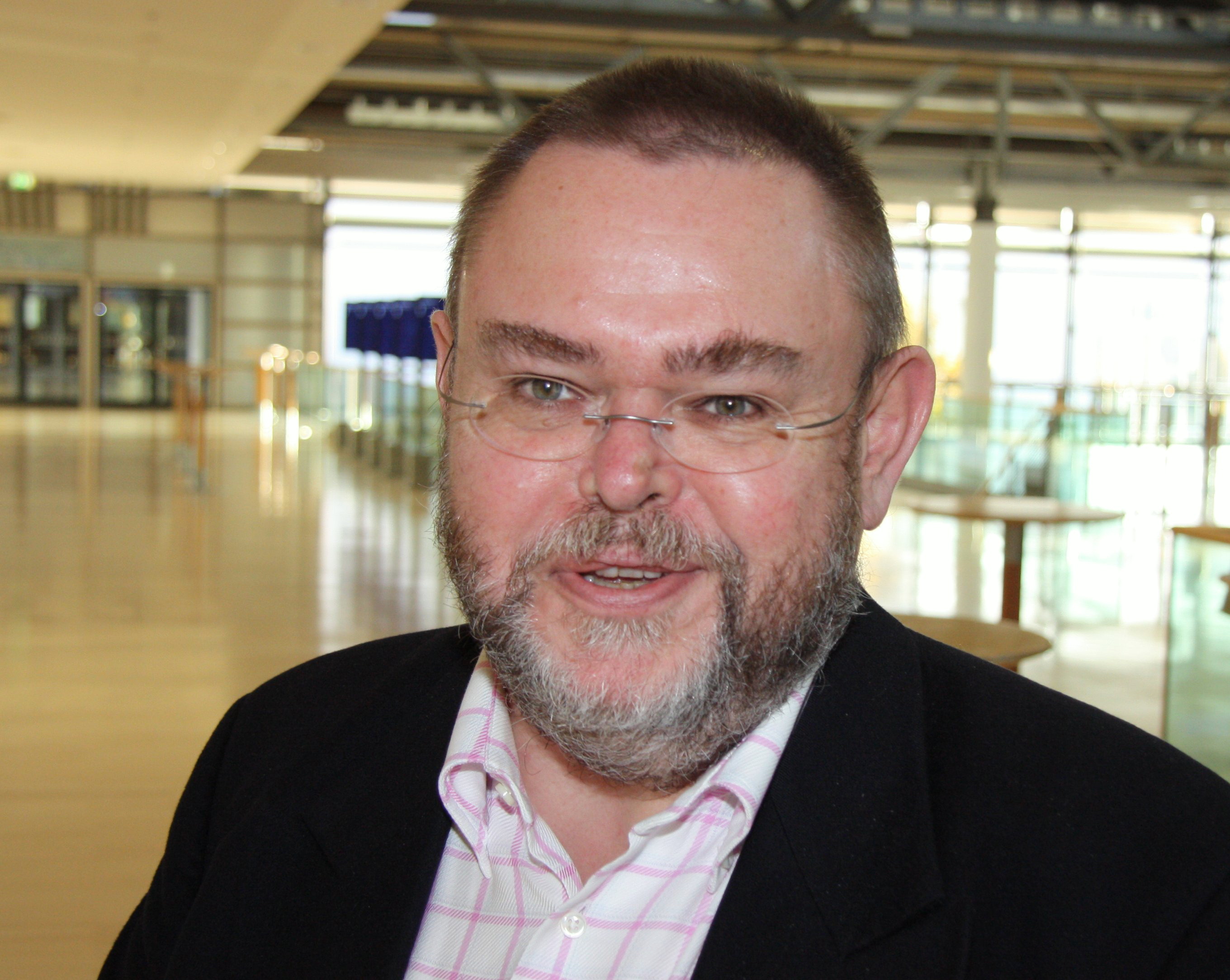 Ralf Mohrhenn