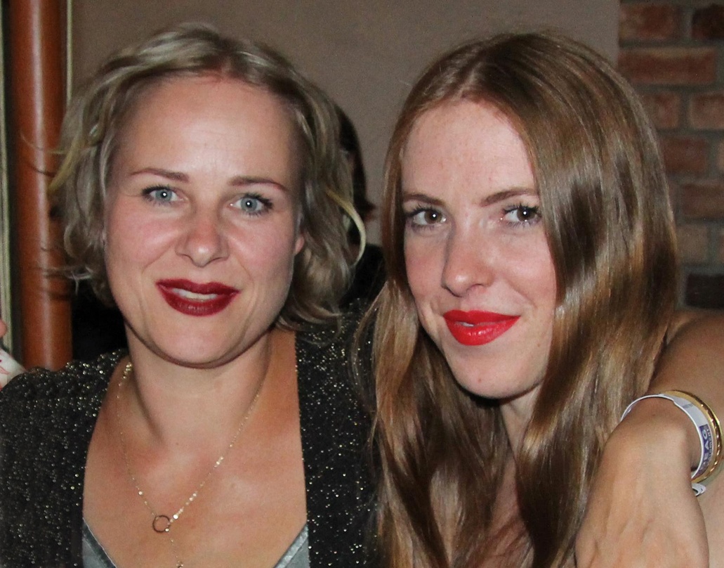 Buchen nun auch die Acts für die Reihe Music Sneak im Club der Frankfurter Jahrhunderthalle: Ellen Giersberg (links) und Julia Mücke