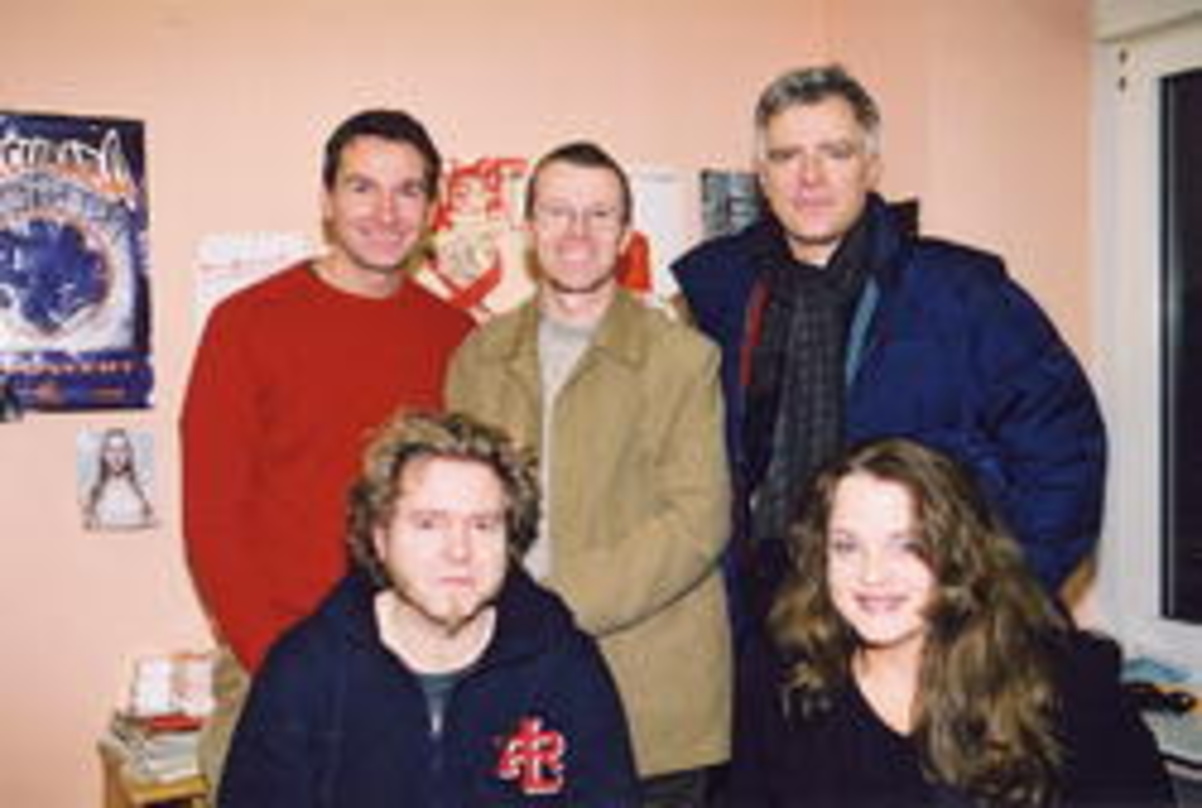 Beschlossen Joint Venture: F.A.M.E. und der Musikvertrieb