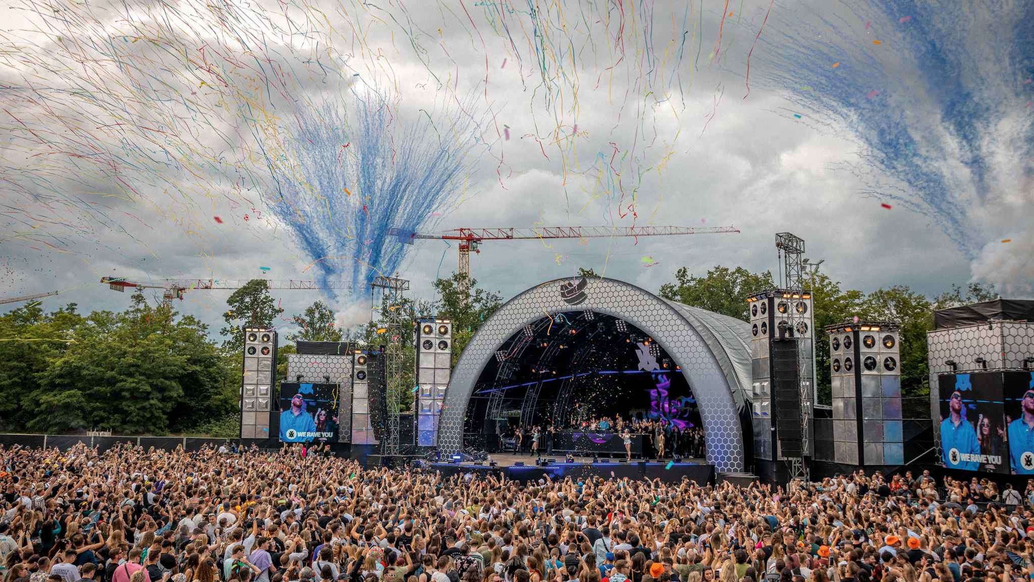 36f5c300 81ef 4e00 b128 7d915678a299 Um Festivals wie deses geht es: der World Club Dome. in Frankfurt.