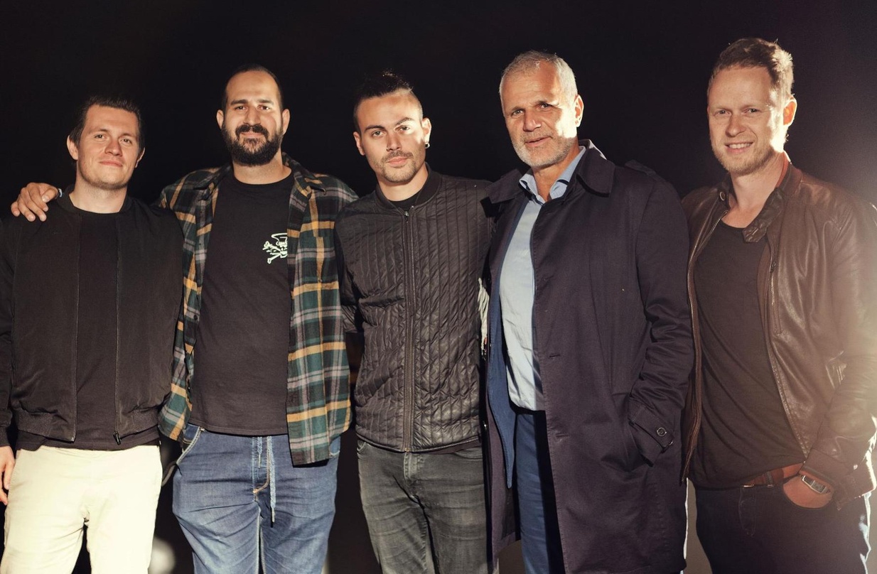 Trafen sich über den Dächern von Hamburg (von links): Thomas Vidovic (Director of Music for Advertising & Film Universal Music Publishing), Ilker Yilmazalp (loved GmbH), Alex Vargas, Micha...