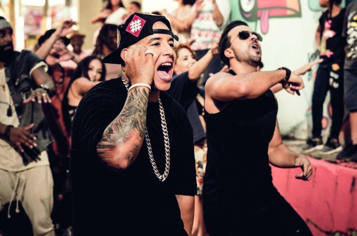 Freuen sich über einen Diamond Award in Deutschland: Luis Fonsi (rechts) und sein Partner Daddy Yankee