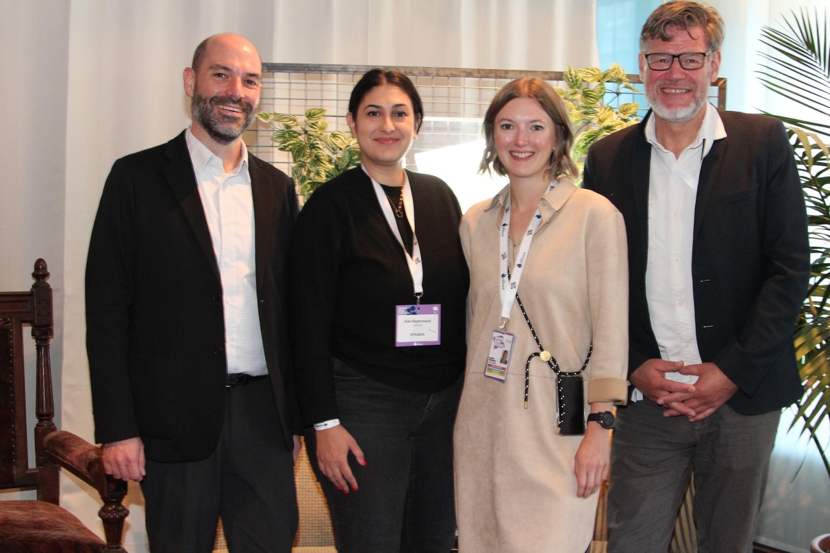 Stellten die Studie bei einer Pressekonferenz vor (von links): Andreas Hombach (KANTAR), Moderatorin Aida Baghernejad, Merle Bremer (Keychange) und Alexander Schulz (Reeperbahn Festival)