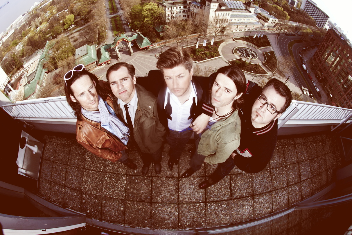 Gehen mit ihrem Debütalbum im Gepäck im Herbst auf Tour: Stereolove