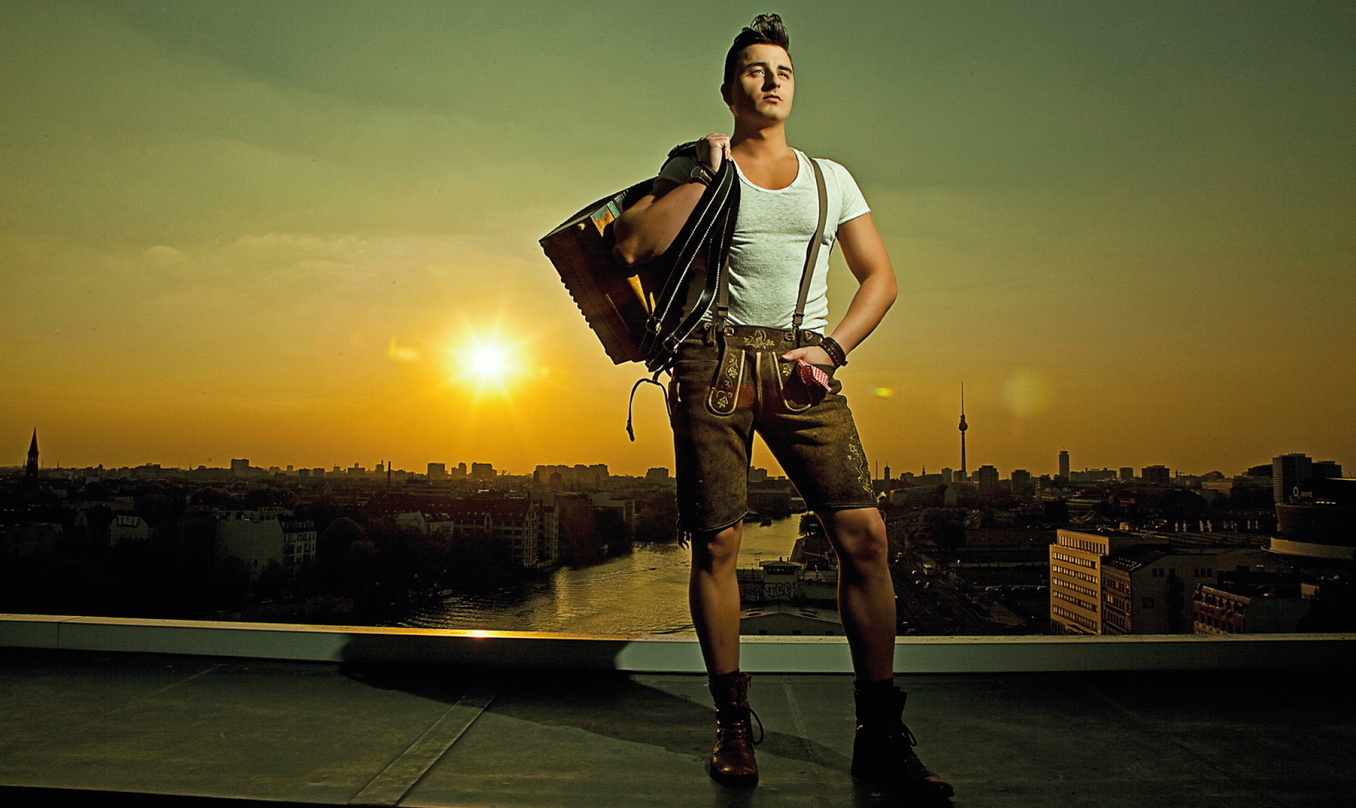 Findet mit dem dritten Album zum eigenen Stil: Andreas Gabalier mit dem Album "VolksRock'n'Roller"