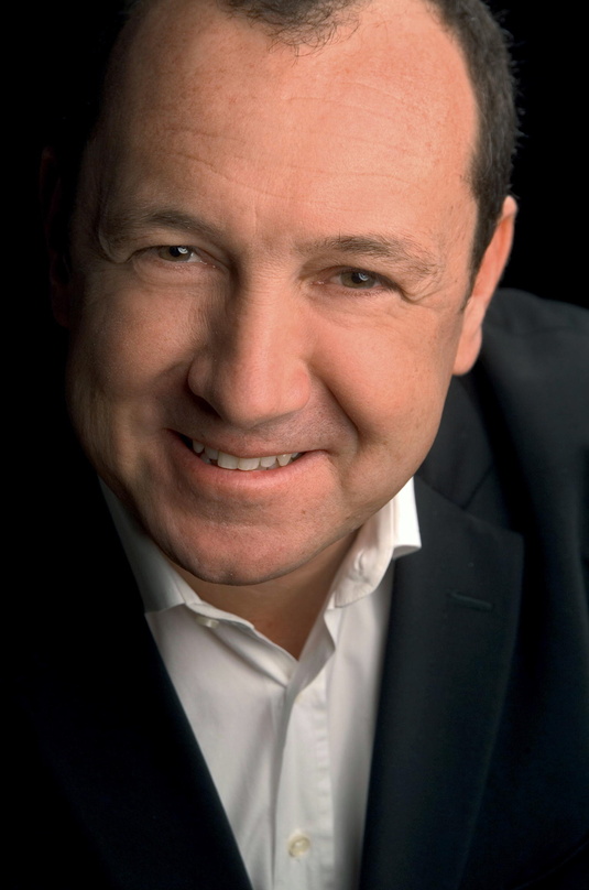 Neue Partner: NRJ-CEO Mathieu Sibille...
