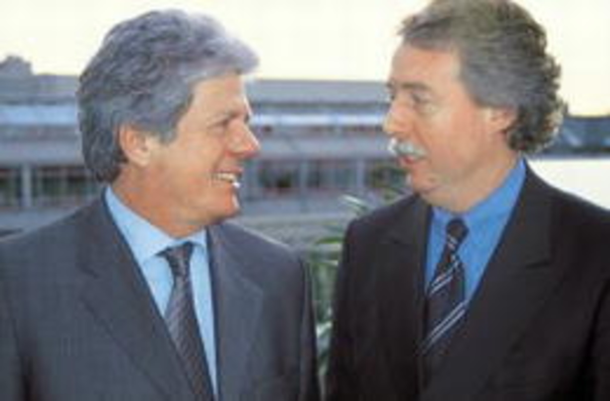 Getrennte Wege: Schmidt-Holtz und Stein (l.)