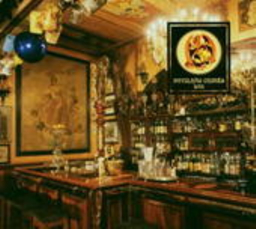 Diverse – Pavilhao Chires Bar