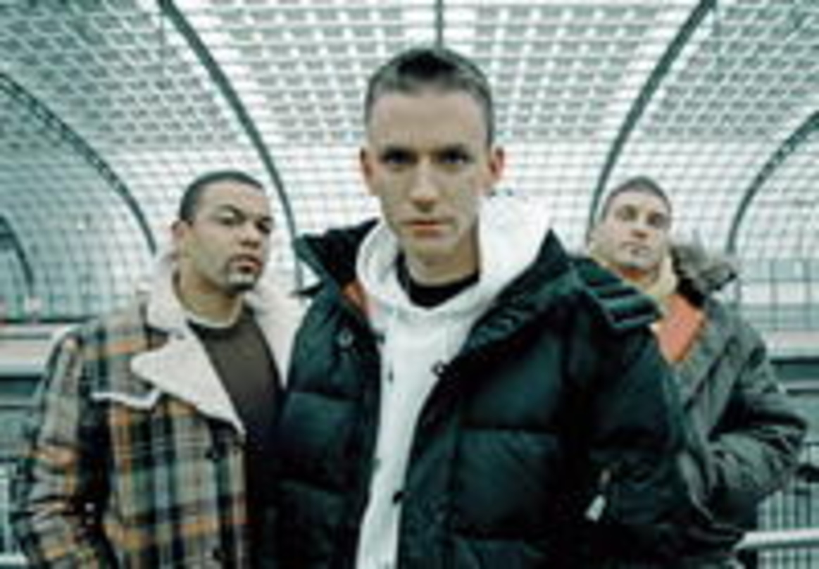 Freuen sich mit der Gewinnerin: Rapsoul