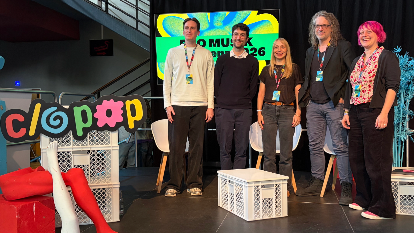 3d90ad6d e3b6 420f a344 4902c30dc635 Diskutierten über die Lage der Musikschaffenden im Streamingmarkt (von links): Moderator Benjamin Fischer, Christopher Annen (Pro Musik), Mareile Heineke (Qobuz), Komponist Matthias Hornsc...