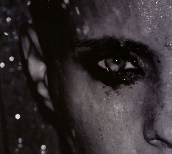 Anna Calvi – One Breath