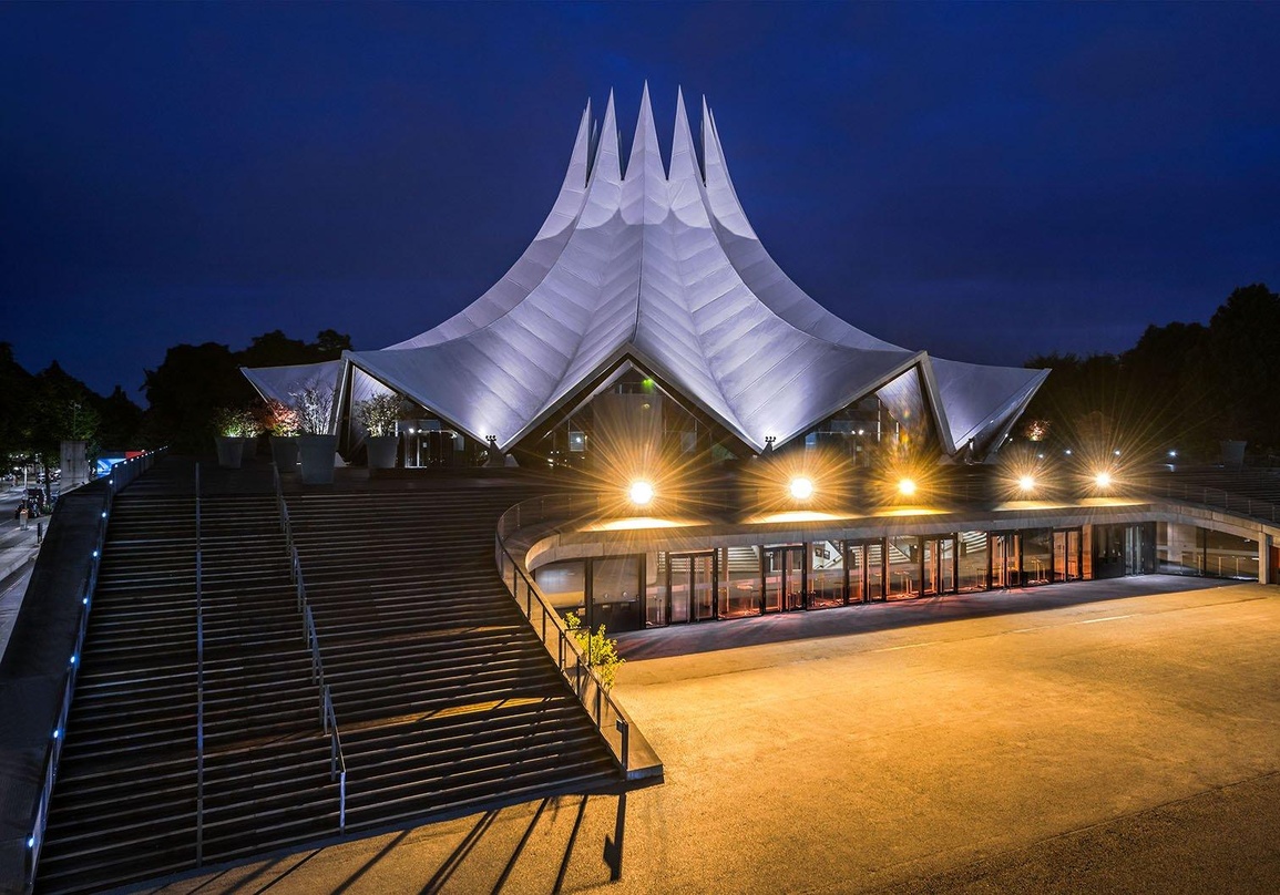 Erstrahlt in neuem Glanz: das Tempodrom