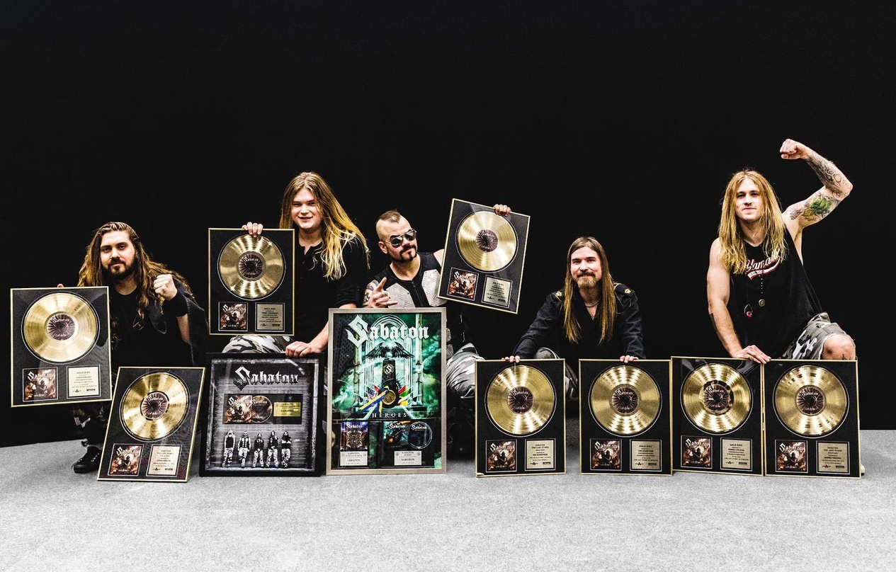 Wurden mit Edelmetall überhäuft: Sabaton