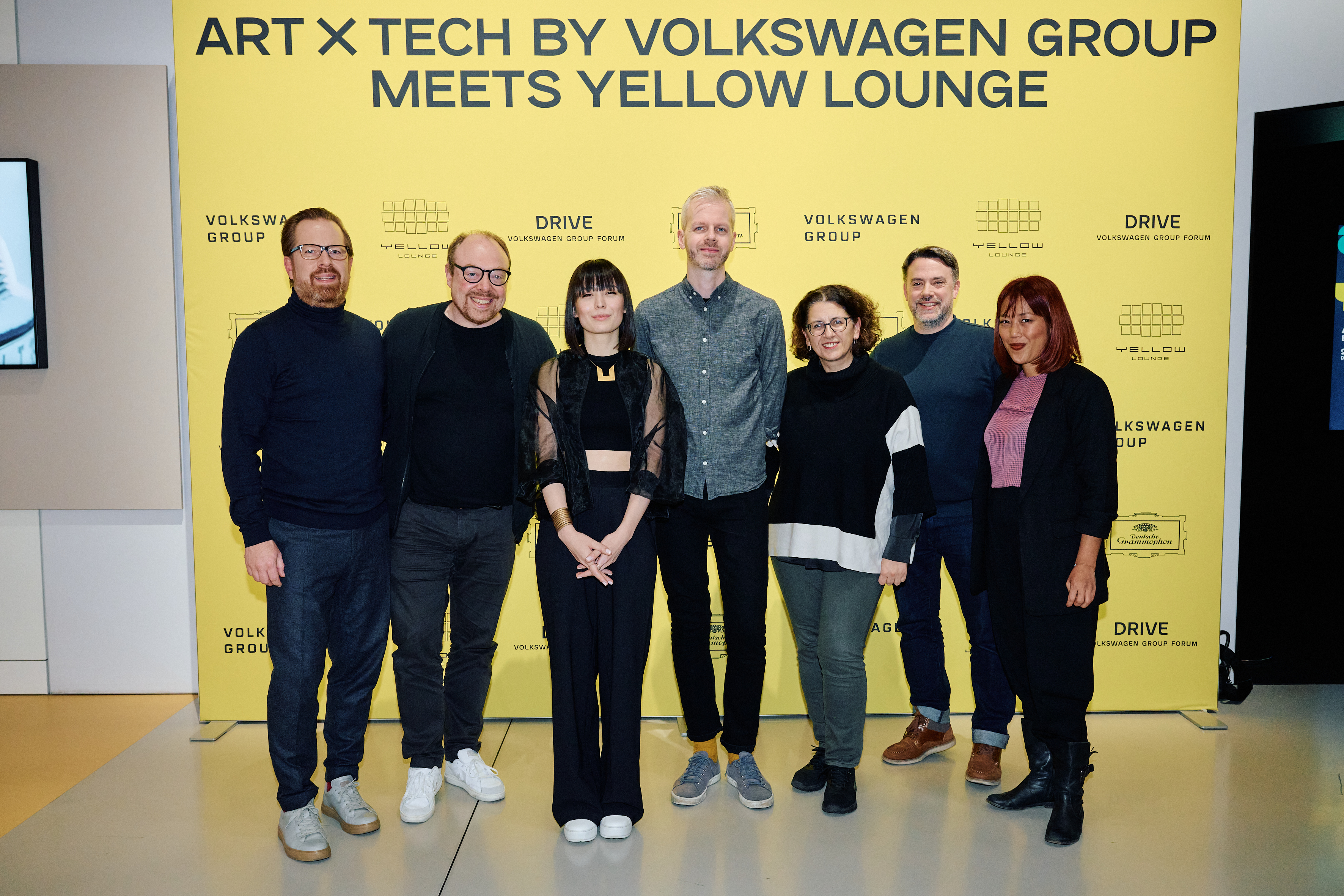 In der Hauptstadt (von links): Lars-Eric Schuldt (Volkswagen Group Communications), Clemens Trautmann (President DG), Alice Sara Ott, Snorri Hallgrímsson, Kleopatra Sofroniou (DG General M...