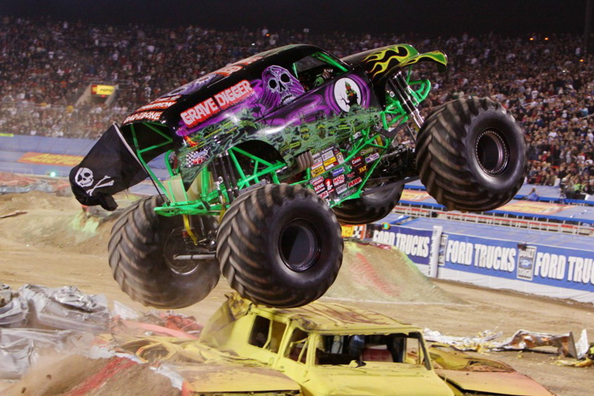 Rollen im September in Polen ein: die Trucks von Monster Jam