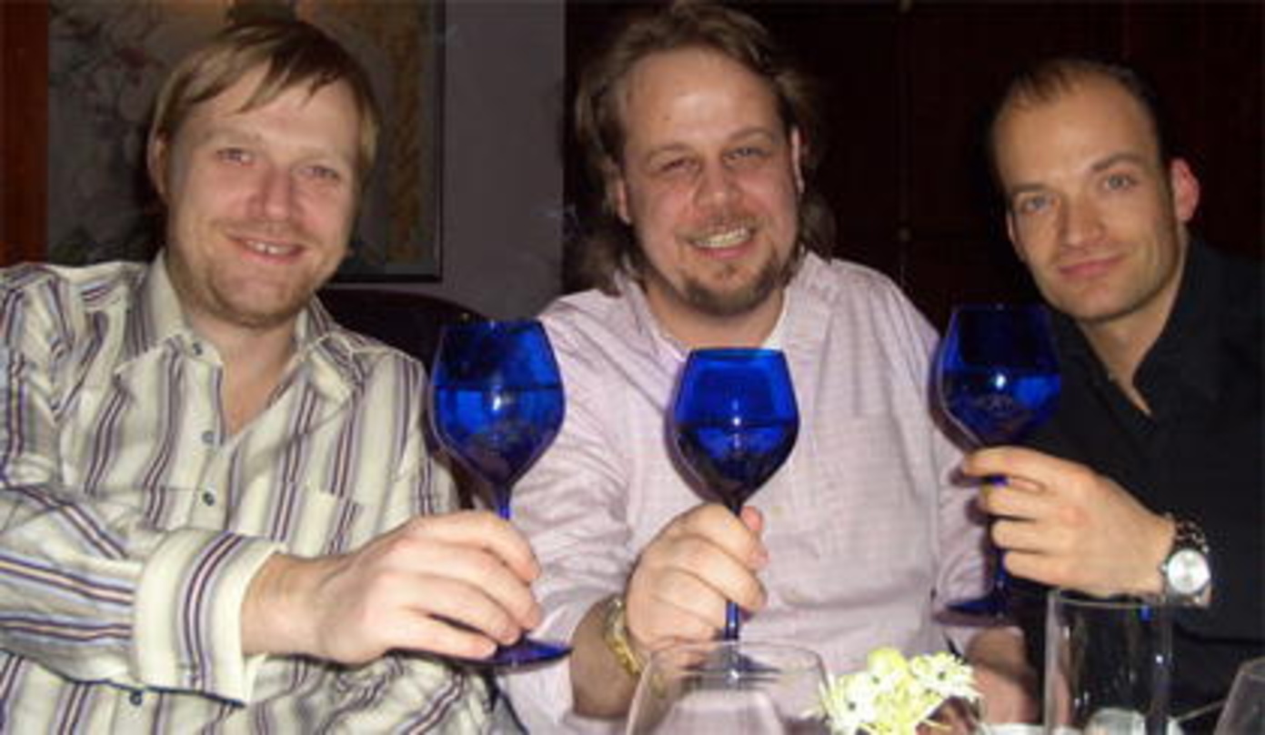 Kooperieren ab sofort (v.l.n.r.): Markus Wenzel, Thomas Kemper und Ingo Heinzmann (Director A&R und Creative UMP)