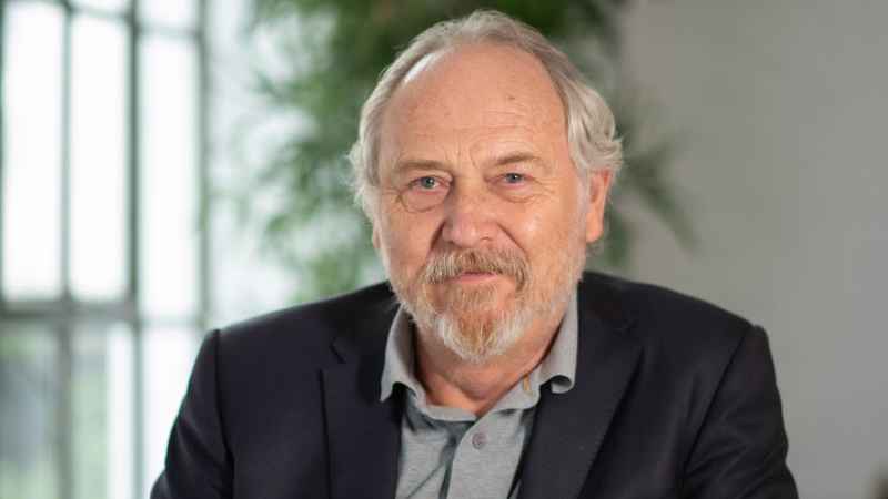 40aa1fdb b3a7 4e9f b964 41f5de928663 Vertraut Kick-Media: Mark Cowne von Kruger Cowne.