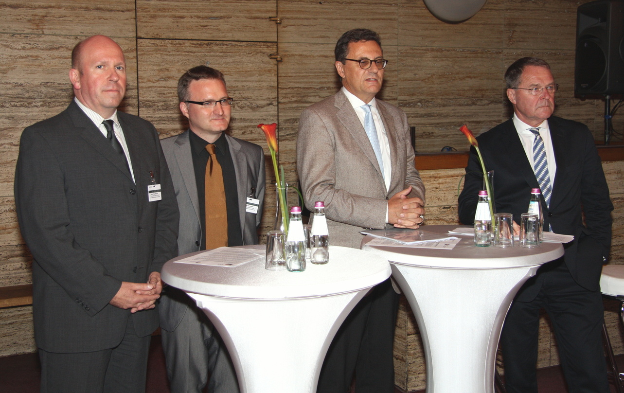 Eröffneten das Regionalbüro des bundesweit tätigen Kompetenzzentrums Kultur- und Kreativwirtschaft (v.l.n.r.): Harm Wurthmann (Koordinator in den Regionen, Kompetenzzentrums Kultur- und Kr...