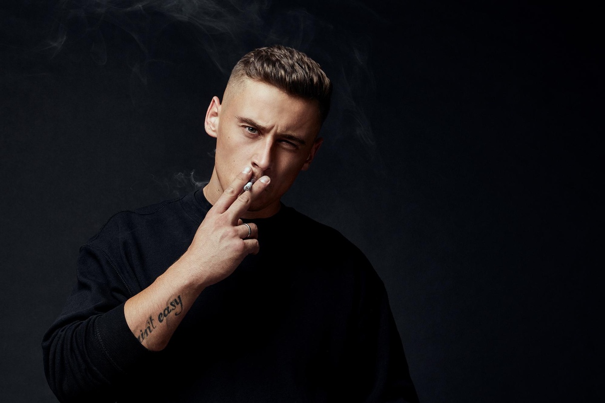 Einer der drei Acts bei der Warner Music Night 2018 im Docks: der Hamburger Rapper Distastar