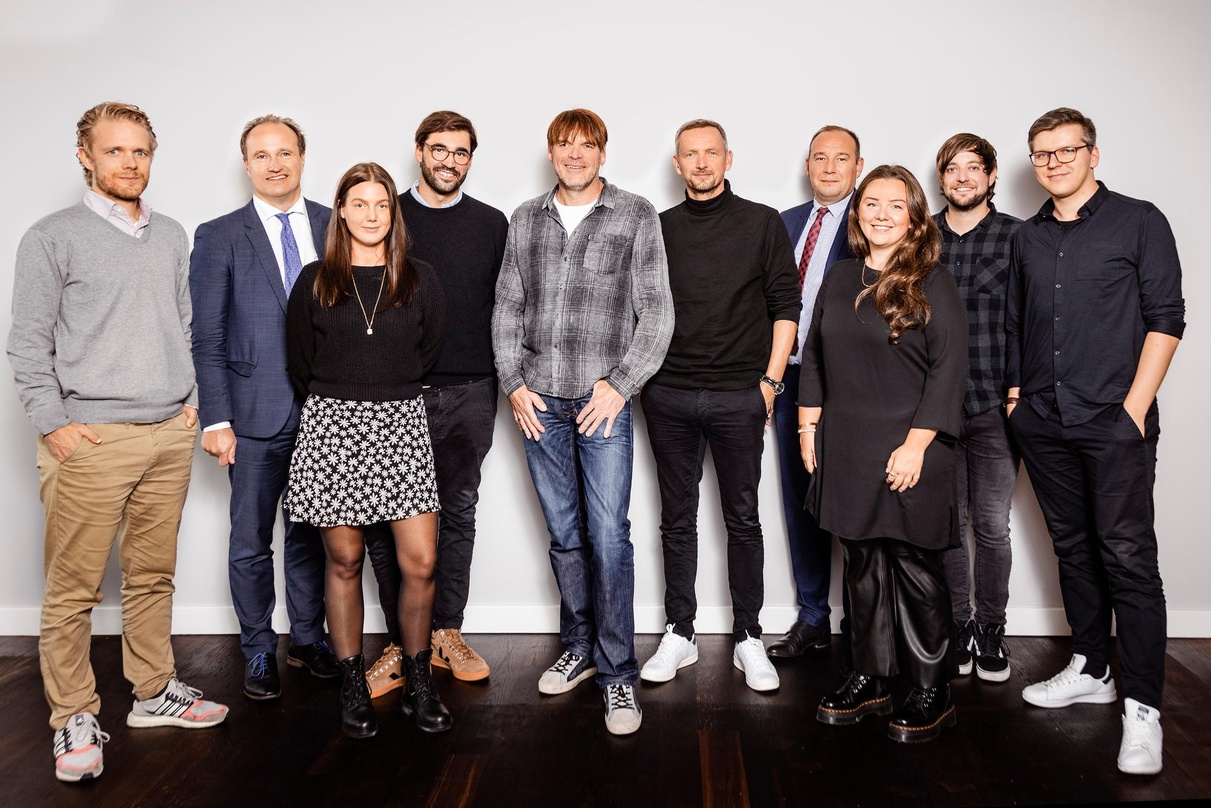 Machten die Kooperation klar (von links): Caspar von Reden, Martin Dannhoff, Giulia Höck, Maximilian Kolb, Volker Hirsch, Michael Schacke, Alexander Hess, Rilana Sandelmann, Michael Wohlfa...
