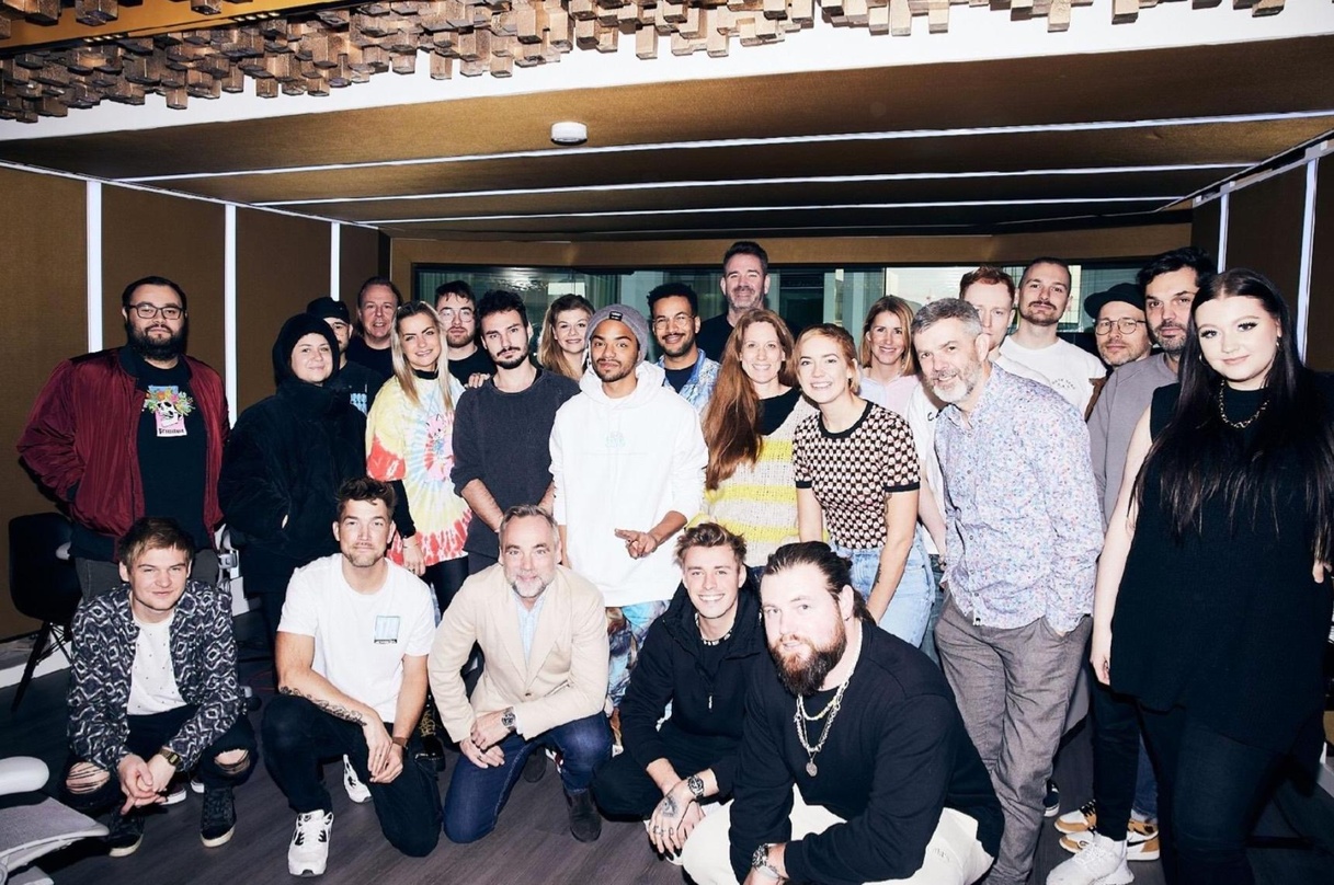 Arbeiteten in Frankfurt am Main an neuen Songs: die Teams von SDM und Sheffield