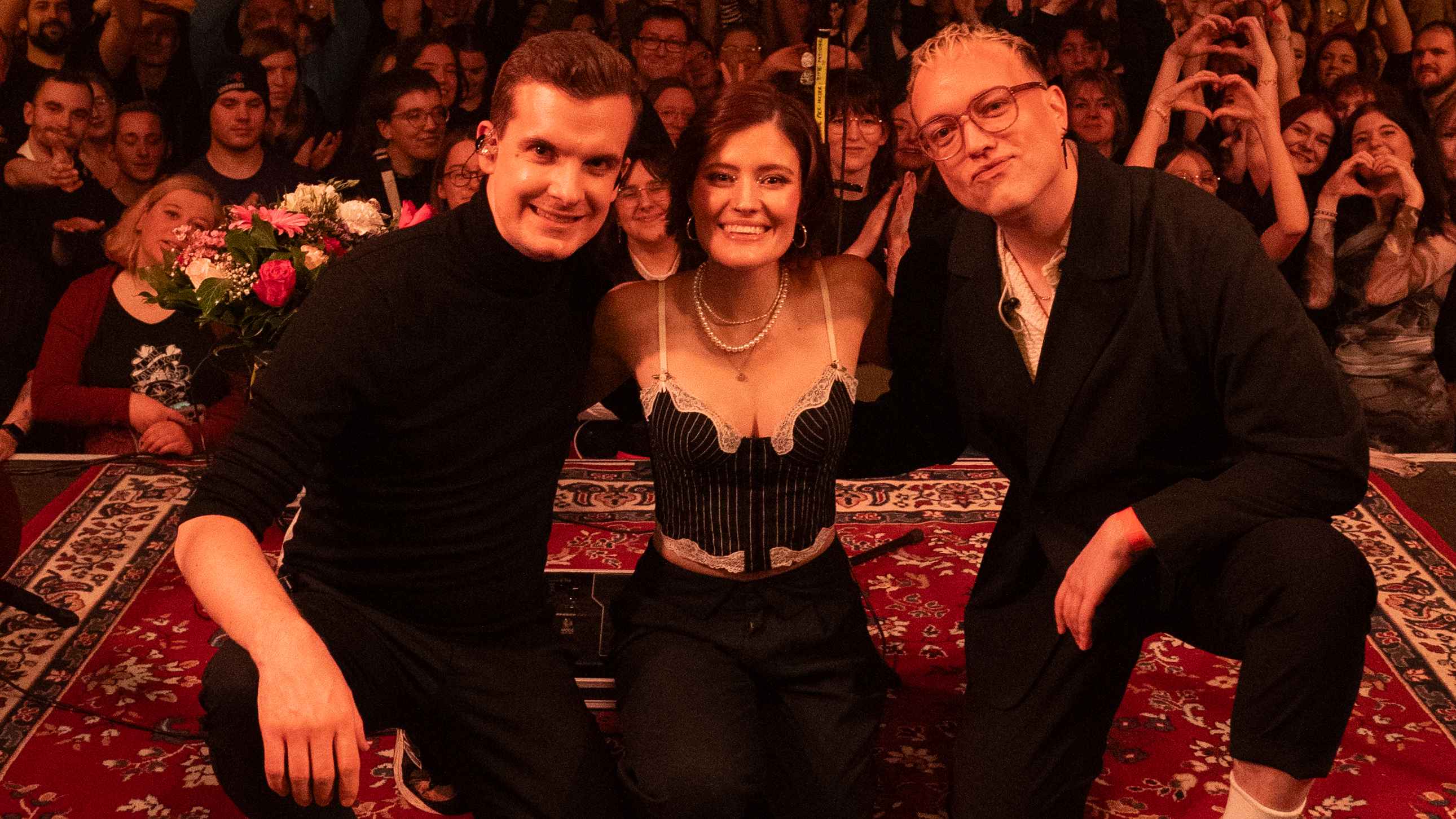 Stellte ihr neues Album in Berlin vor: Madeline Juno mit ihren Musikern Wieland Johannes Stahnecker (alias Blinker) und Sebastian Henzl.