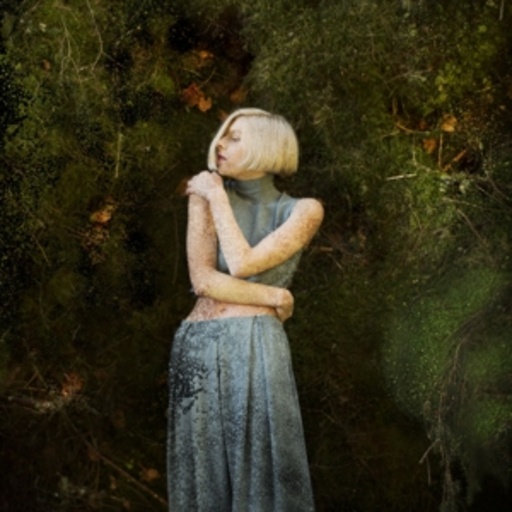 Aurora – Running With The Wolves