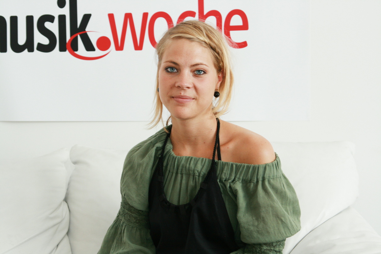 Pop mit internationalen Ambitionen: Sängerin Jaël von Lunik