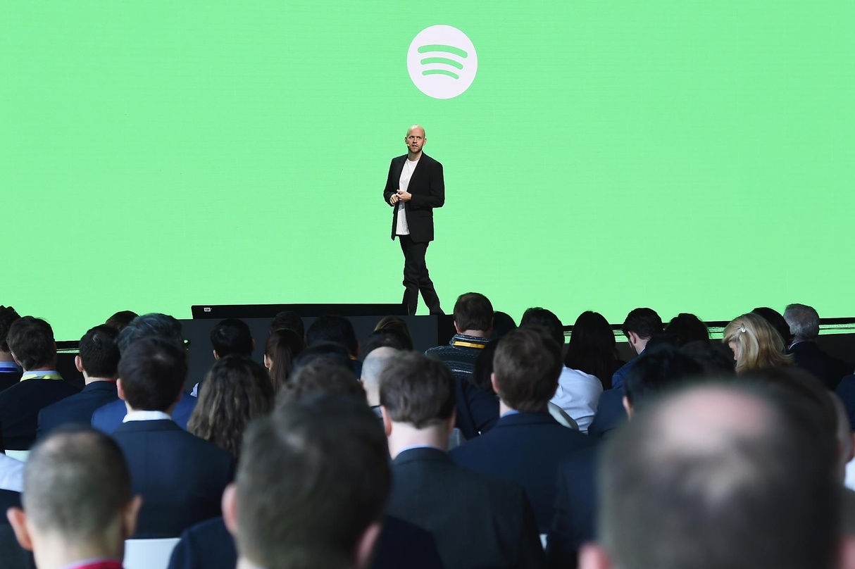 Sah den Kurs der Spotify-Aktien in den ersten paar Minuten nach dem Handelsstart an der Börse klettern: CEO Daniel Ek, hier kürzlich bei der Präsentation am Investor Day des Streamingdienstes