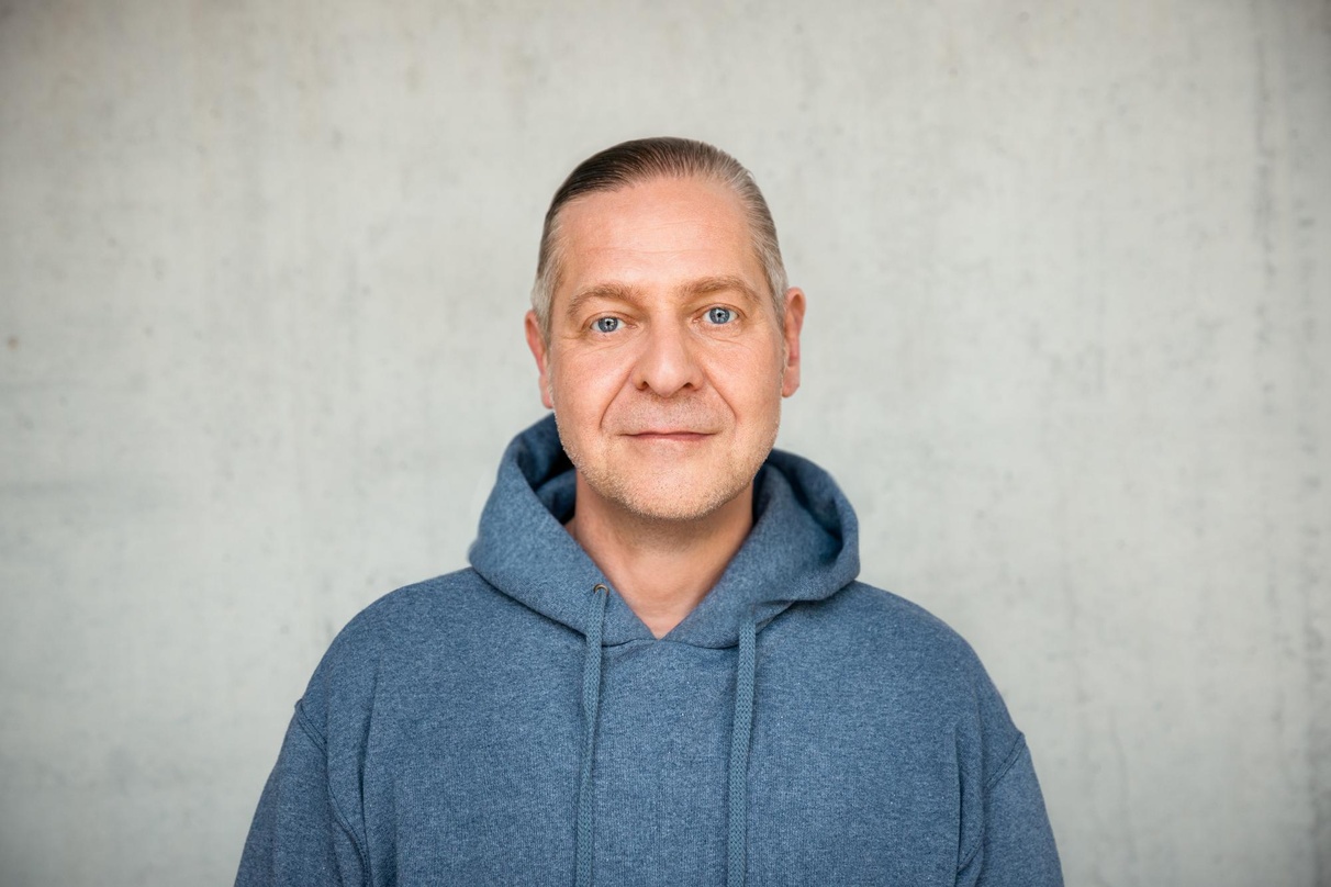 Dirk Löwenberg: Leiter des Berechtigten-Service Hersteller*innen