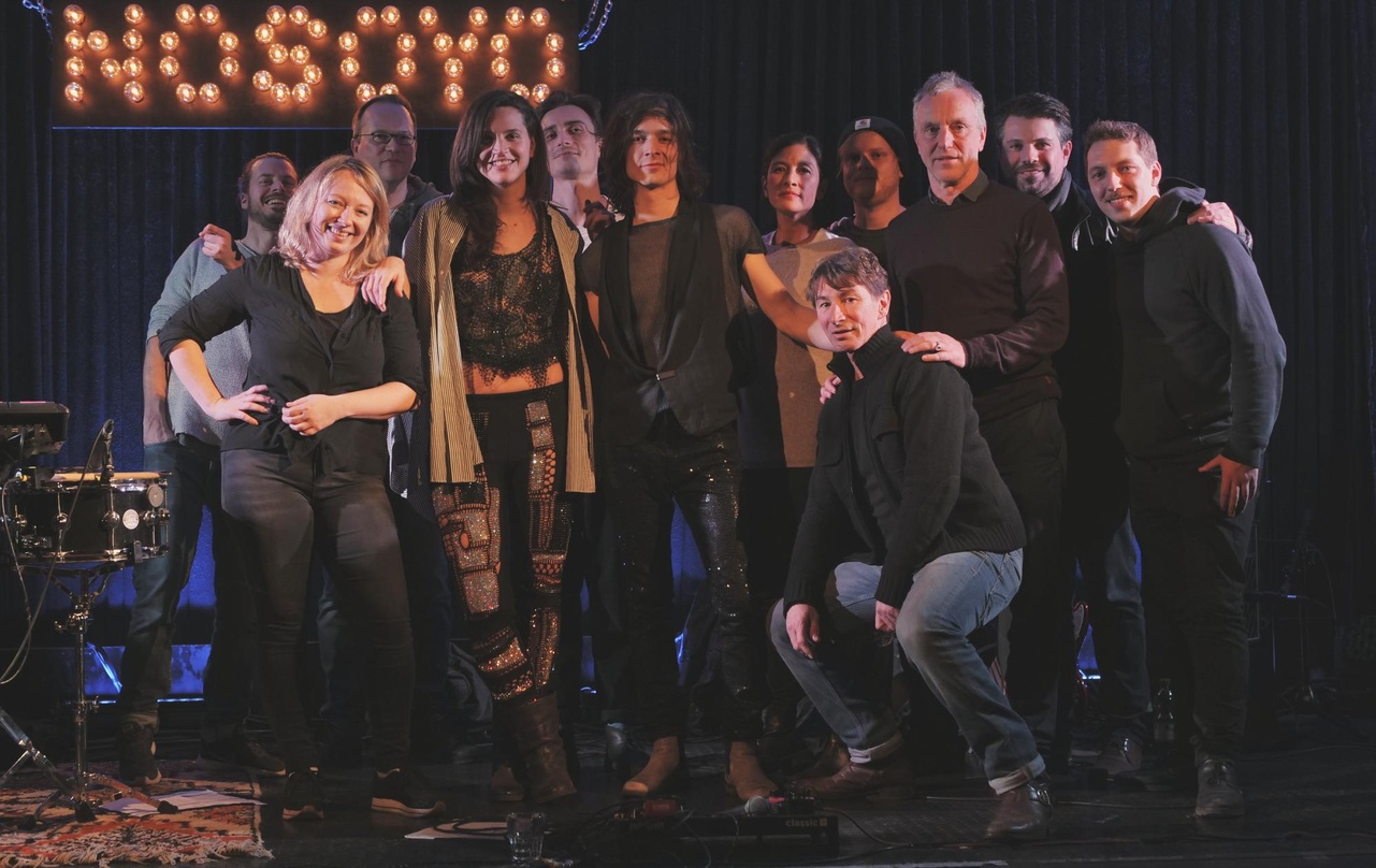 Beim Showcase in der Kantine am Berghain (von links): Henrik Müller (Produzent Feeling Valencia), Saskia Rienth (Management Nosoyo), Marcus Buente (General Manager Wintrup Musikverlag), Do...