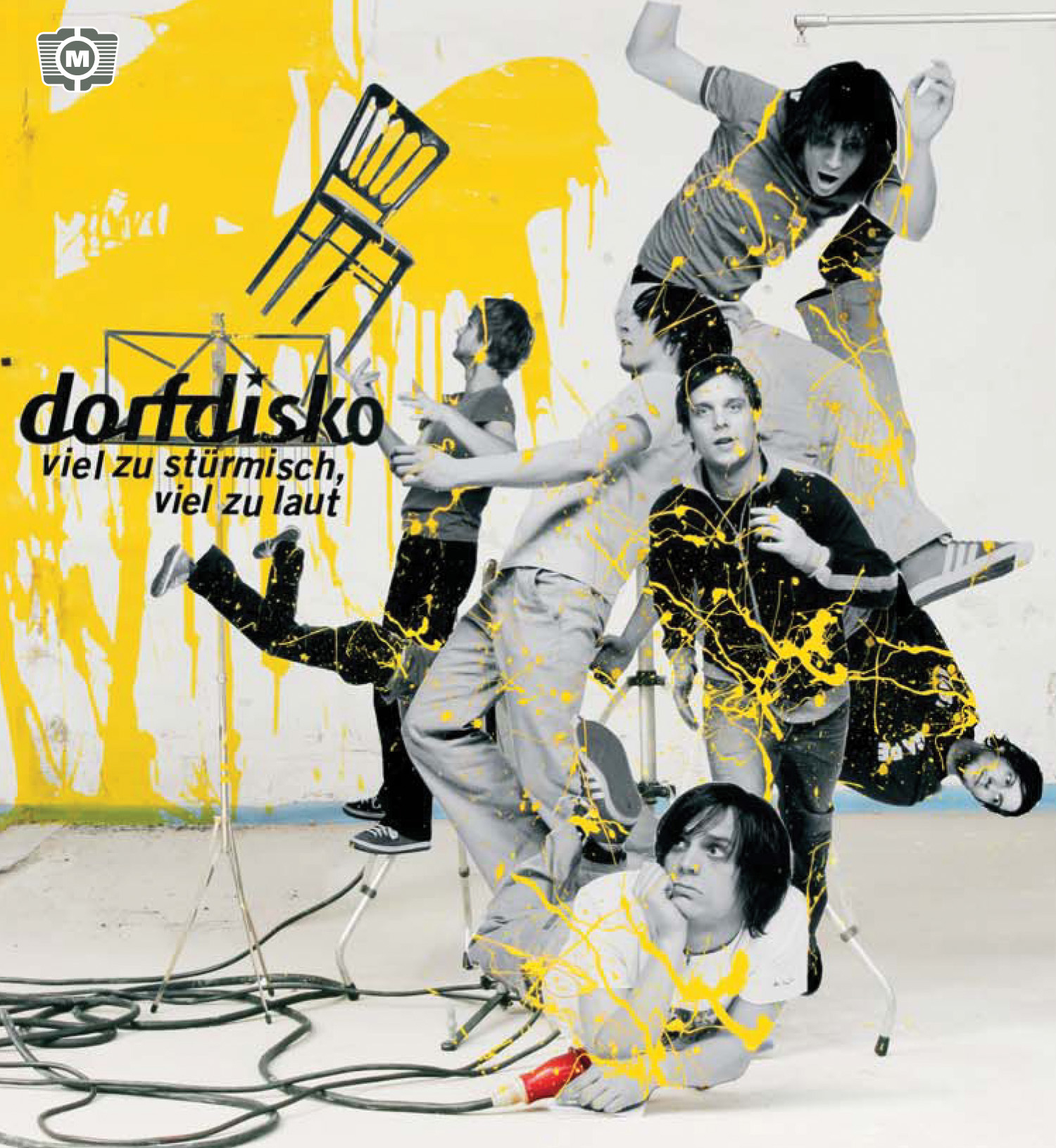 Dorfdisko – Viel zu stürmisch, viel zu laut