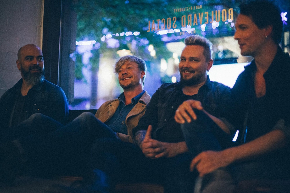 Bringen ihre neuen Songs mit Hilfe von Contra Promotion auf die europäischen Bühnen: Sunrise Avenue