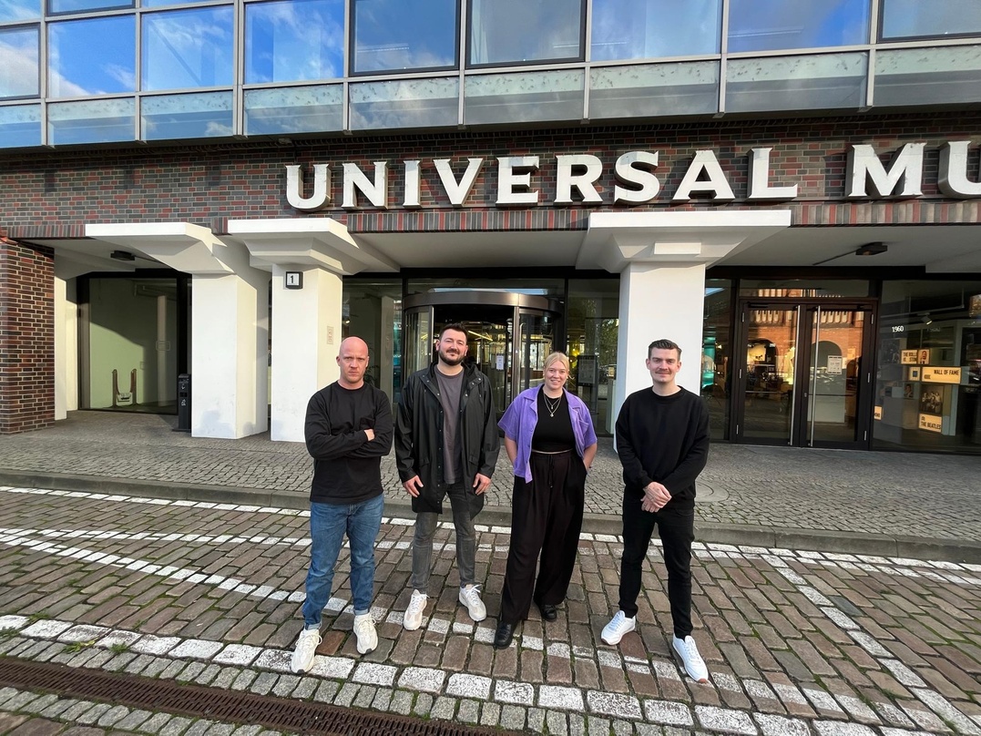 Reaktivieren Zeitgeist (von links): Ali Neipp, Max Kleinschmidt, Jenny Weiß und Magnus Textor (alle Virgin Records)