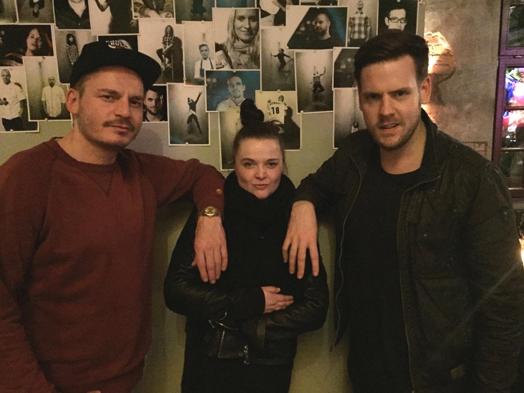Schulterschluss im Verlagsbereich (von links): Nicolas Gundel (HAM), Sina Wahnschaffe (Head of A&R BMG GSA) und Benni Dernhoff