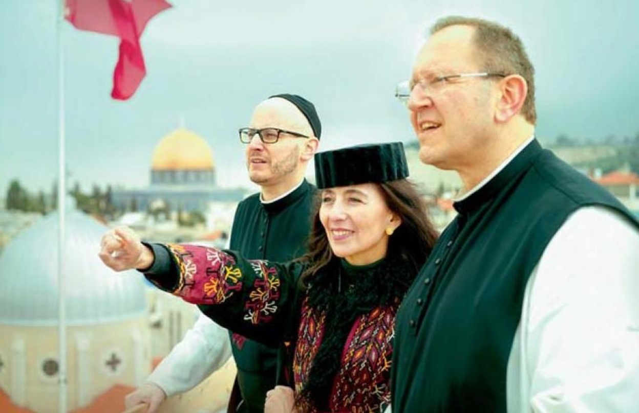Besuchten gemeinsam Jerusalem (von links): Pater Kilian Müller, Timna Brauer und Pater Karl Wallner Foto: