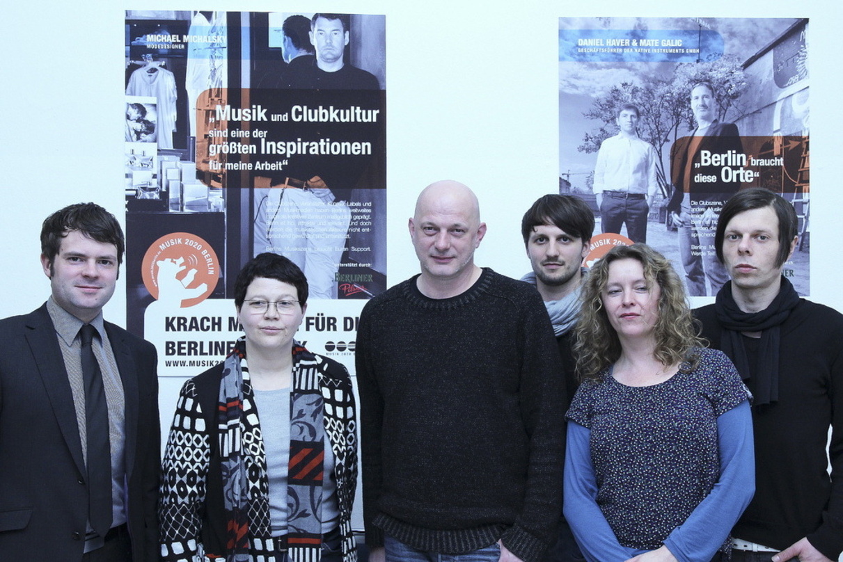 Bringen das Berliner Music Board voran (v.l.n.r.): Björn Böhning (Chef der Senatskanzlei Berlin), Christine Scherer (Pfefferberg/WeTek), Olaf "Gemse" Kretschmar (Berlin Music Commission), ...