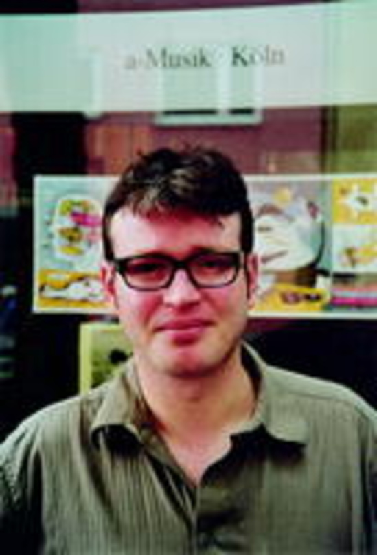 48a7323484939e21b8d52c4460c0d2fe454353a368f54f79fba651a94f179c41 Führt Experimentelles: Georg Odijk