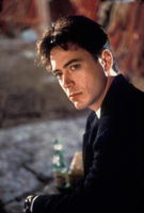 Sein Albumdebüt erscheint bei Sony Classical: Robert Downey Jr.