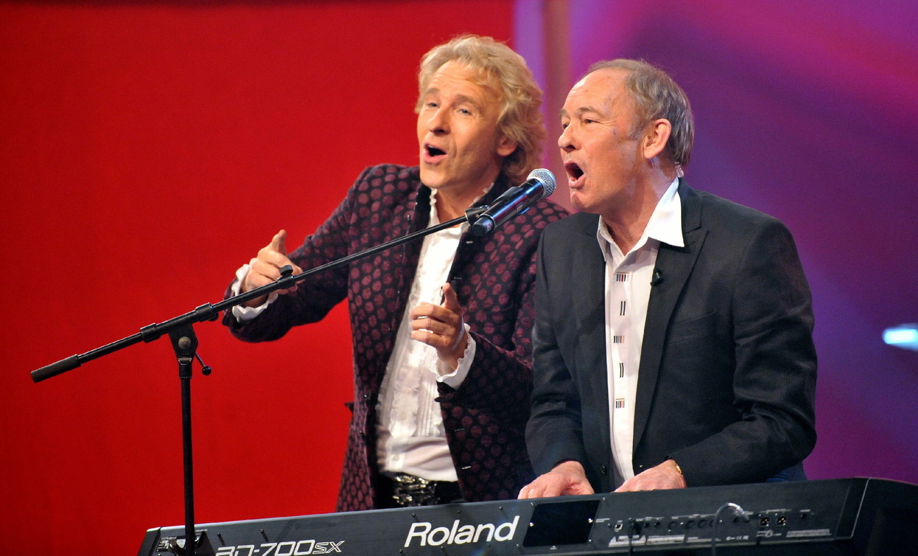 Ließen die Sixties aufleben: Thomas Gottschalk (l.) mit Mike D'Abo, dem einstigen Sänger von Manfred Mann
