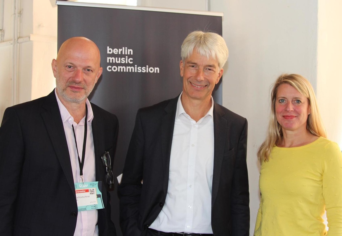 Richteten Most Wanted: Music 2018 erstmals in der Alten Münze aus (von links): Olaf Kretschmar (Vorstandsvorsitzender Berlin Music Commission), Staatssekretär und Keynote-Redner Frank Näge...
