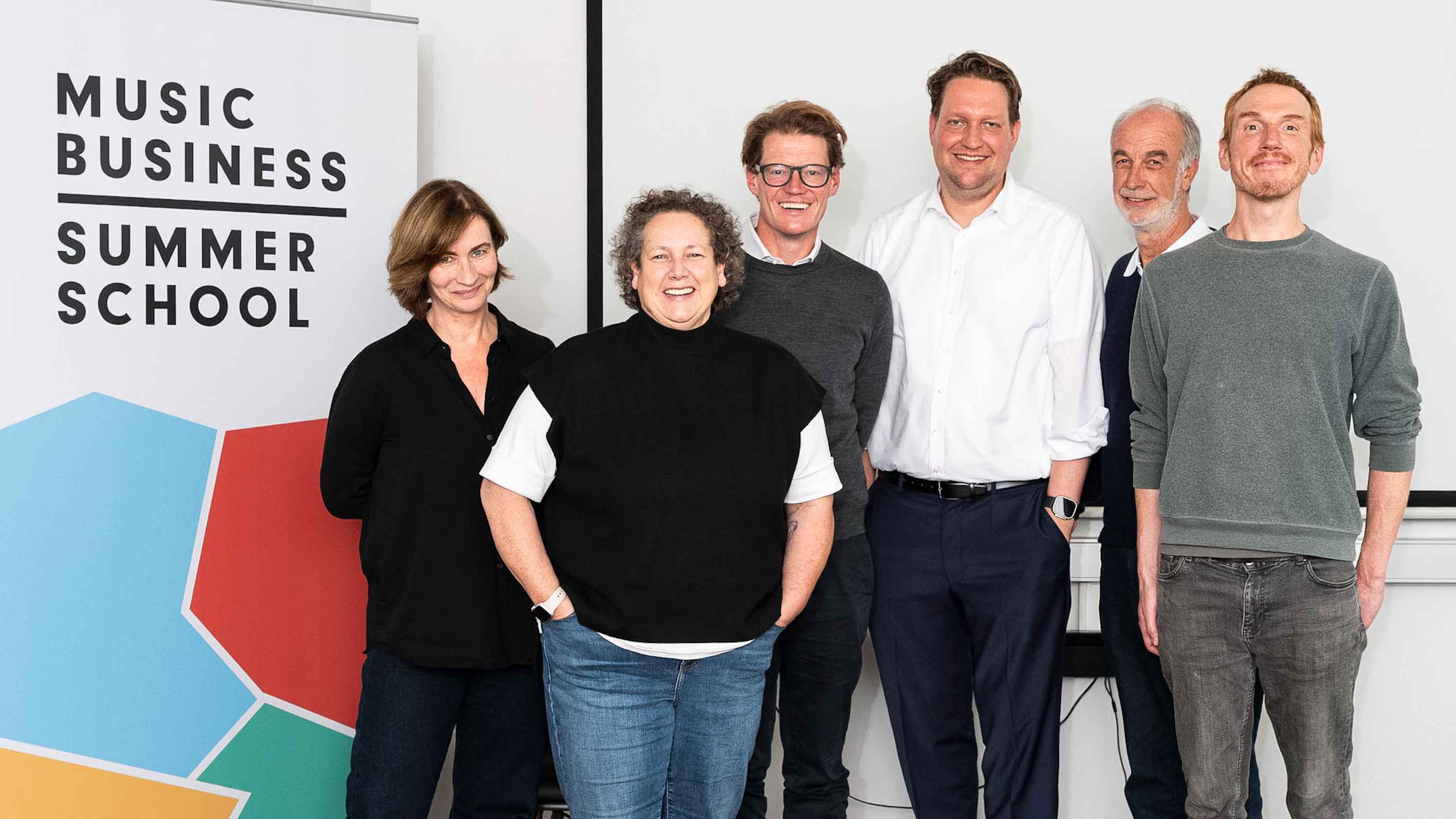 Das Board der Music Publishing Summer School vor dem Kamingespräch mit der GEMA (von links): Katja Jainski-Manteuffel (Budde Music), Birgit Böcher (DMV), Tobias Holzmüller (GEMA), Christia...