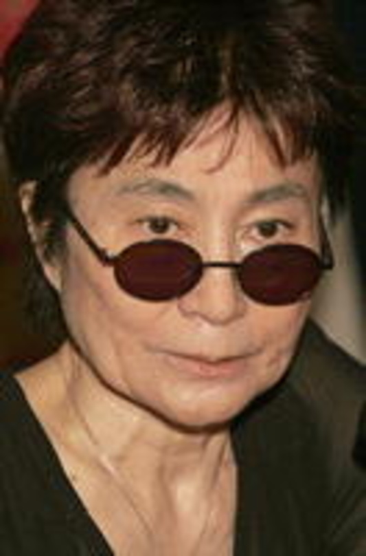 Uneinig mit EMI: Yoko Ono
