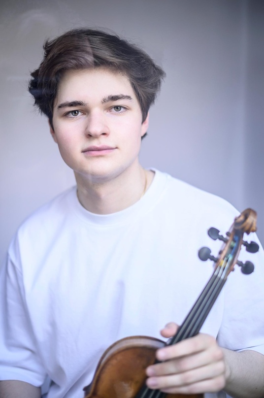 Neu bei Sony Classical: der Geiger Luka Faulisi
