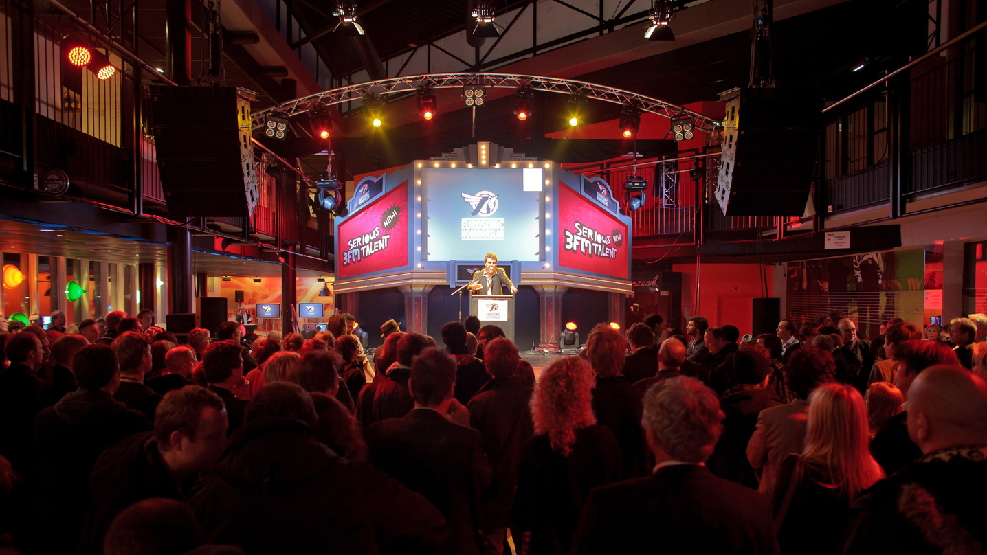 Kann sich über ausverkaufte Konferenz und proppevolle Festivalsäle freuen: Peter Smidt, General Manager Noorderslag Weekend, bei der EBBA-Preisverleihung
