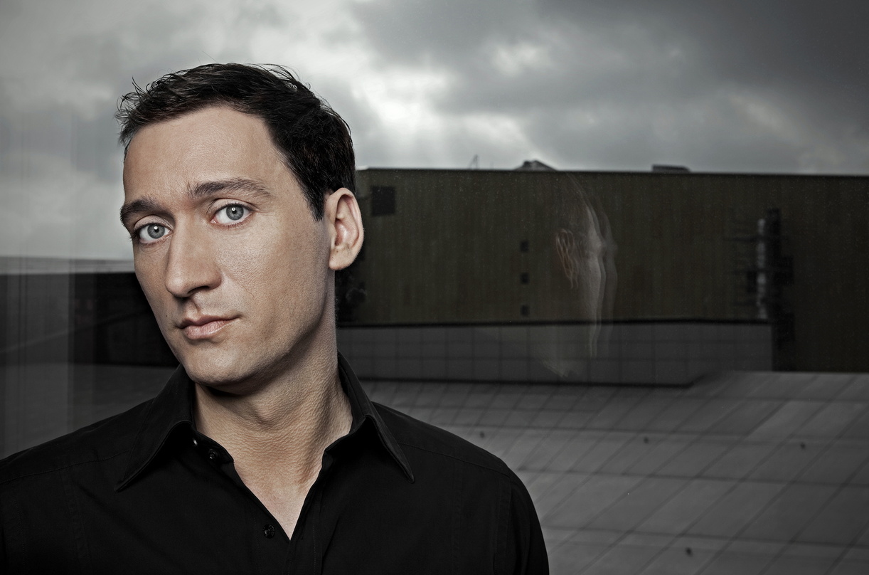 Im Radio und in der O2 World präsent: Paul van Dyk