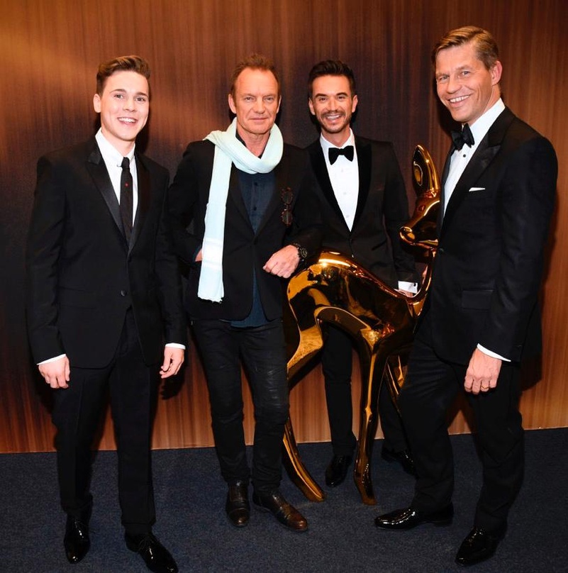 Blicken auf einen erfolgreichen Abend zurück (von links): Felix Jaehn, Sting, Florian Silbereisen und Frank Briegmann