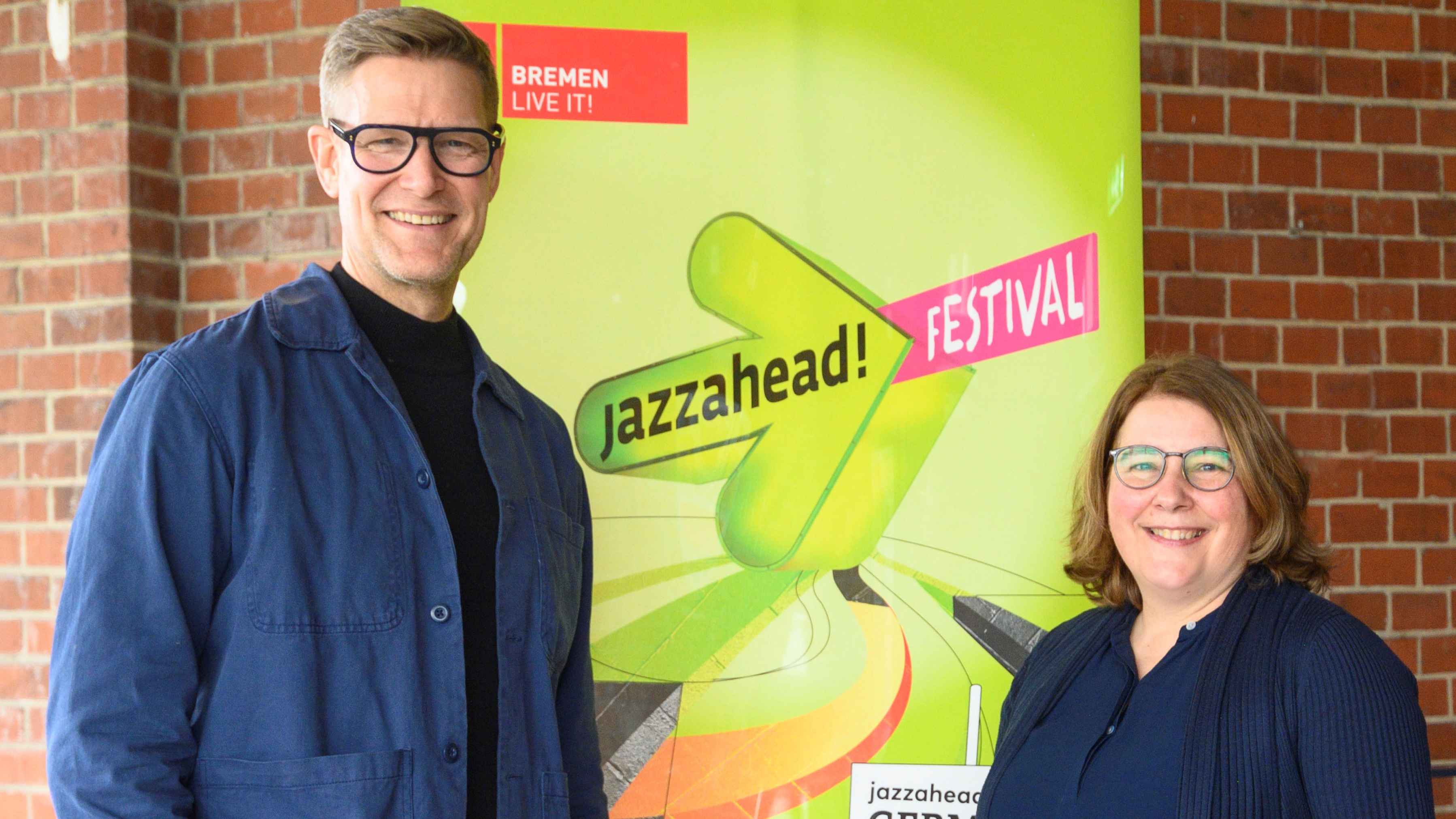 Zeichnen auch im kommenden Jahr für den Jazzbranchentreff verantwortlich: Götz Bühler (links, künstlerischer Leiter) und Sybille Kornitschky (Projektleitung).
