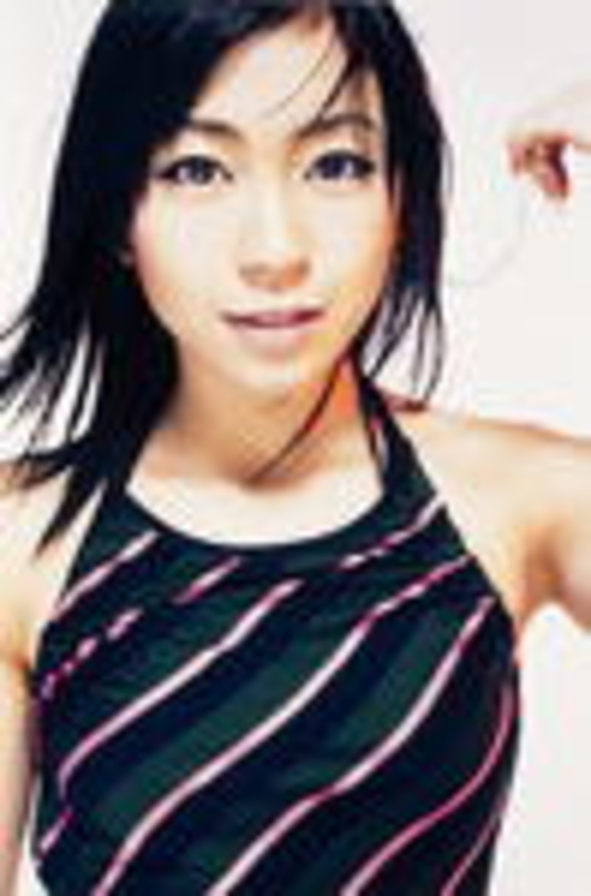 50fbbdf0dfd176a72a169c4ed2f5c1f36593174a8f34af50572e4f06e1ad0590 EMIs Millionenseller: Utada Hikaru