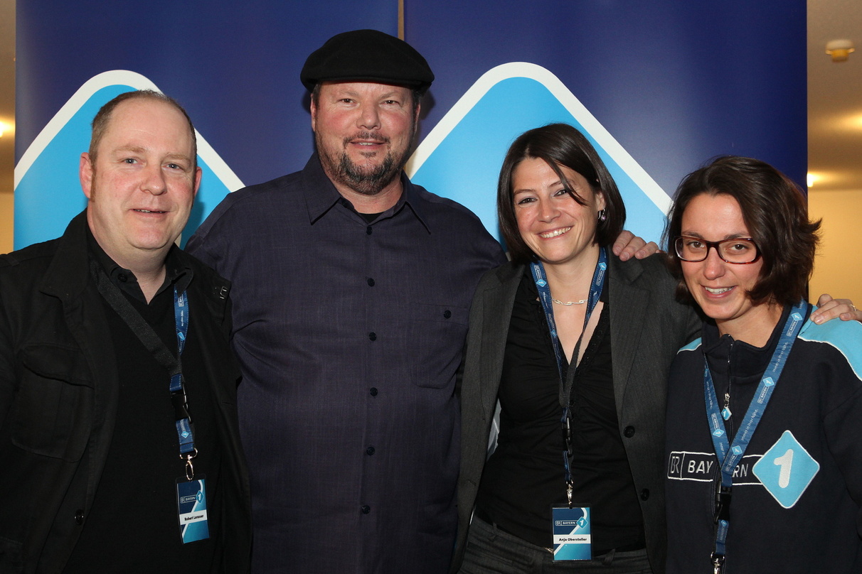 Nach der Show (v.l.n.r.): Robert Larasser (RL Promotion & Consulting), Christopher Cross, Anja Obersteller (Head of International Edel Entertainment) und Tonia Sirtl (Bayern 1 Eventmarketing)